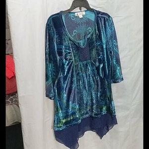 Unity world wear top size M